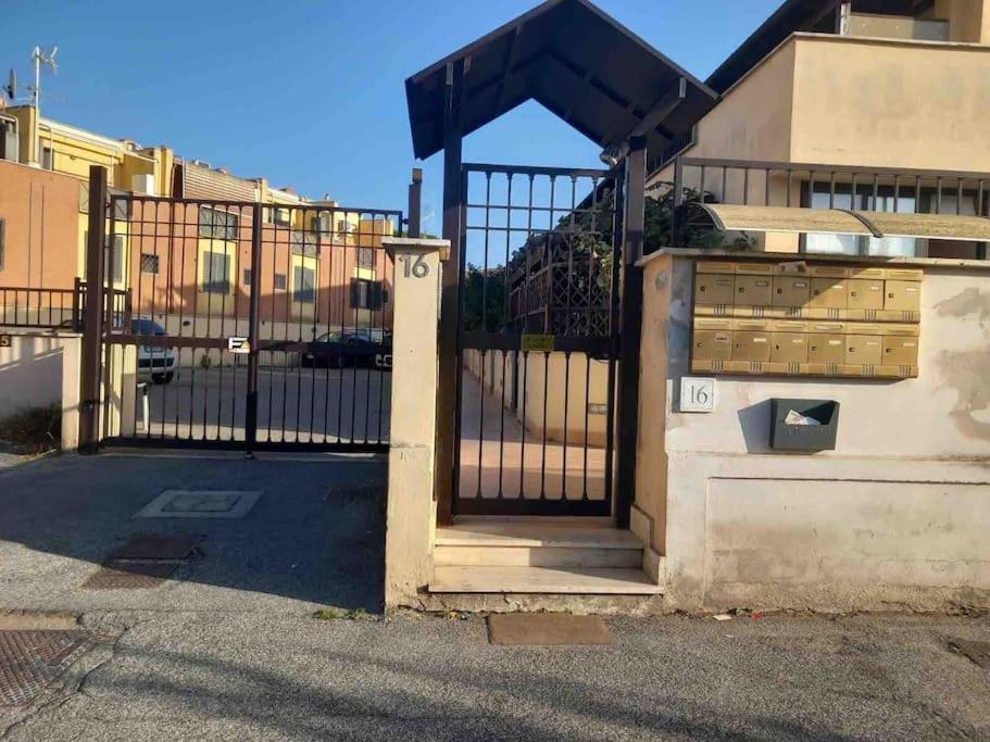 ローマDomus Acquedottoアパートメント エクステリア 写真